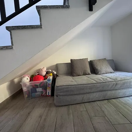Apartman Adri *